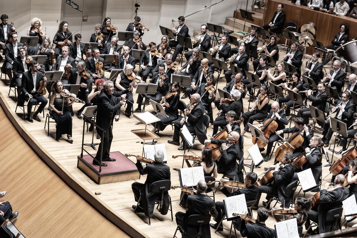 La Orquesta de València y Liebreich.