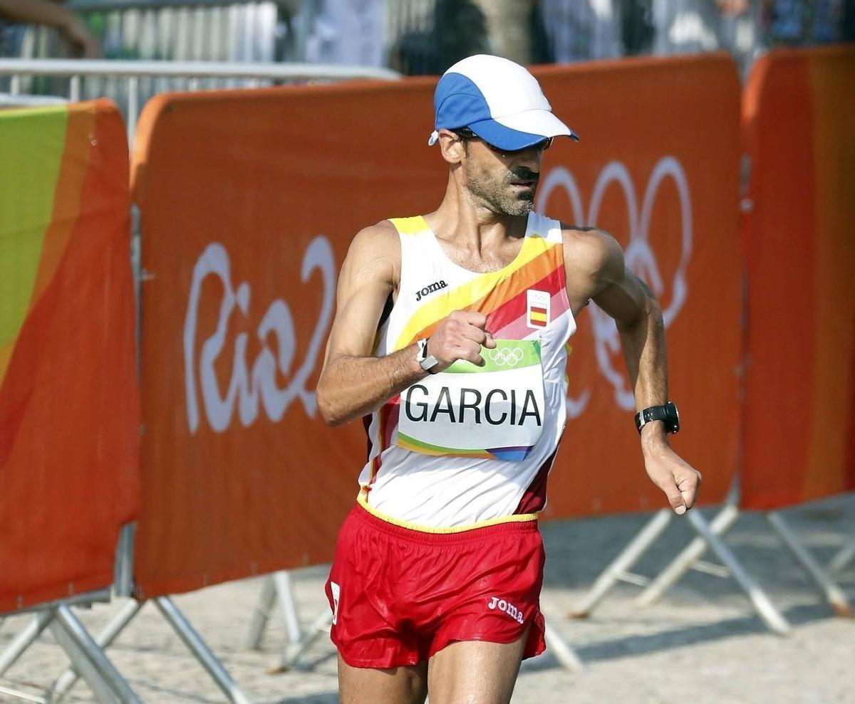 Archivo - Jesús Ángel García Bragado durante la prueba de marcha de los 50 kms de los Juegos de Río de Janeiro