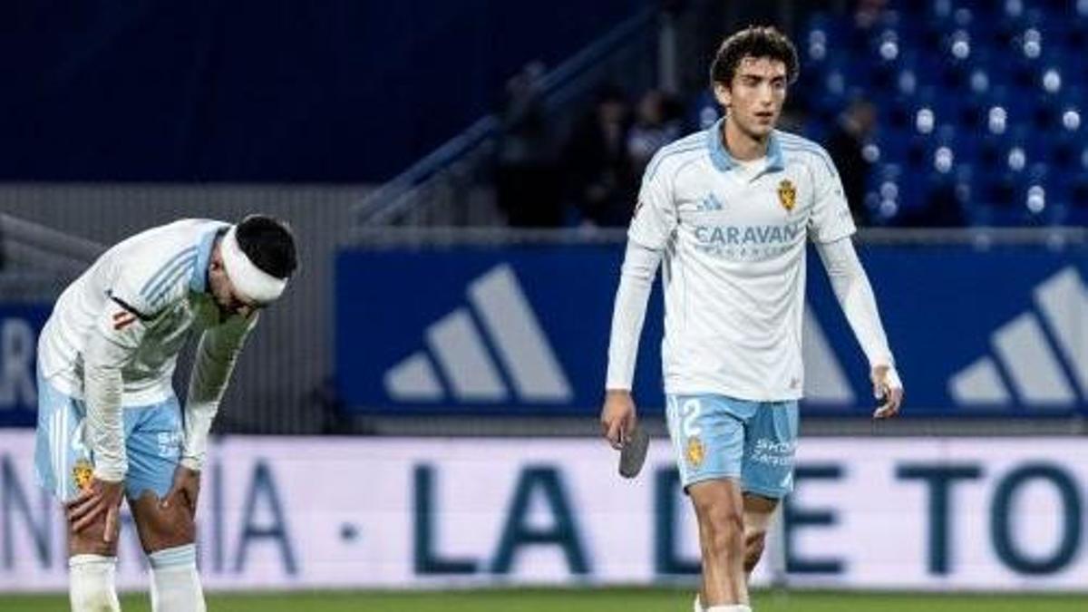 Juan Sebastián, al final de un partido en el Ibercaja Estadio la pasada temporada.