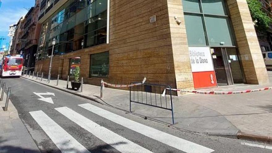 Arrancan los trabajos para asegurar la fachada de la Torre Prop de la Rambla