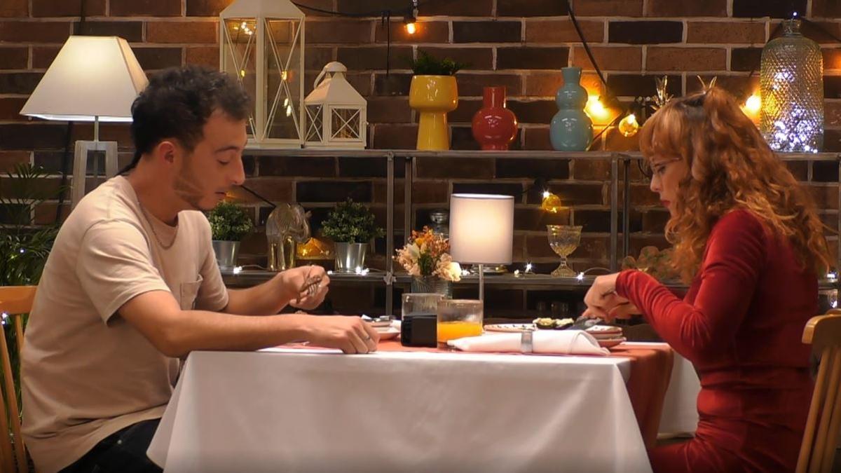 Genís y Judith durante su cita en First Dates
