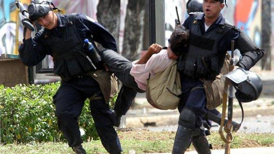 EEUU sanciona a la policía de Nicaragua por &quot;violaciones de derechos humanos&quot; en el país