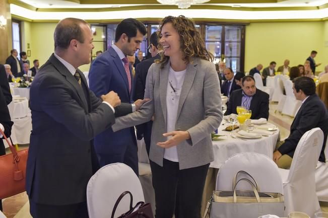 Ornella Chacón en el foro de la Cadena SER