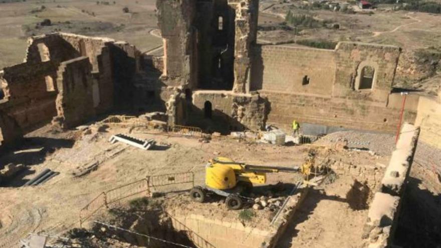 El Día de Monteraragón vuelve a suspenderse por las deficiencias del Castillo