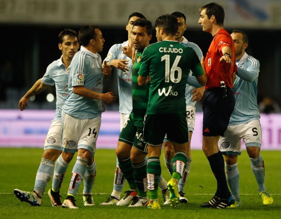 Un gol de Pablo Hernández le vale al Celta para firmar las tablas ante los verdiblancos, que se habían adelantado por medio de N''''Diaye