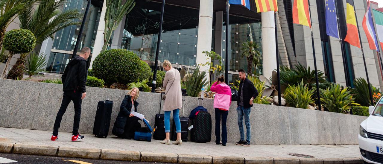 Los hoteleros rechazan abrir en mayo sin la llegada de turistas