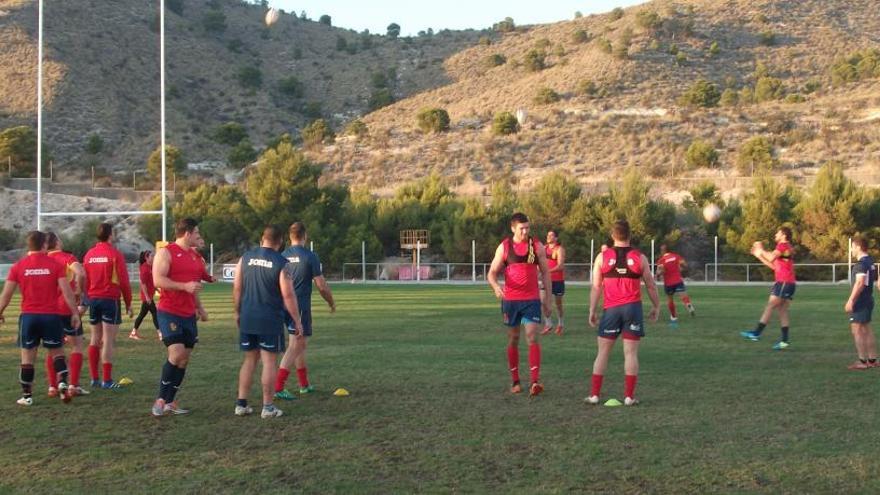 La selección española ya se entrena en El Pantano de La Vila Joiosa