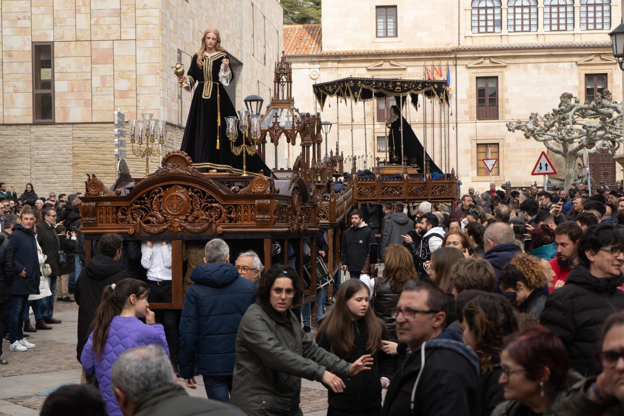 GALERÍA | Las mejores imágenes del traslado de pasos a la carpa de la Semana Santa de Zamora