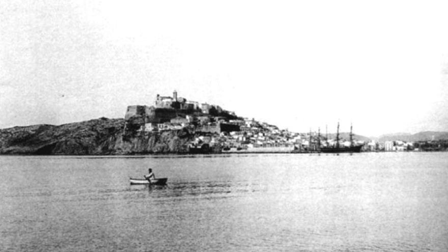 Imagen de Dalt Vila el 1907