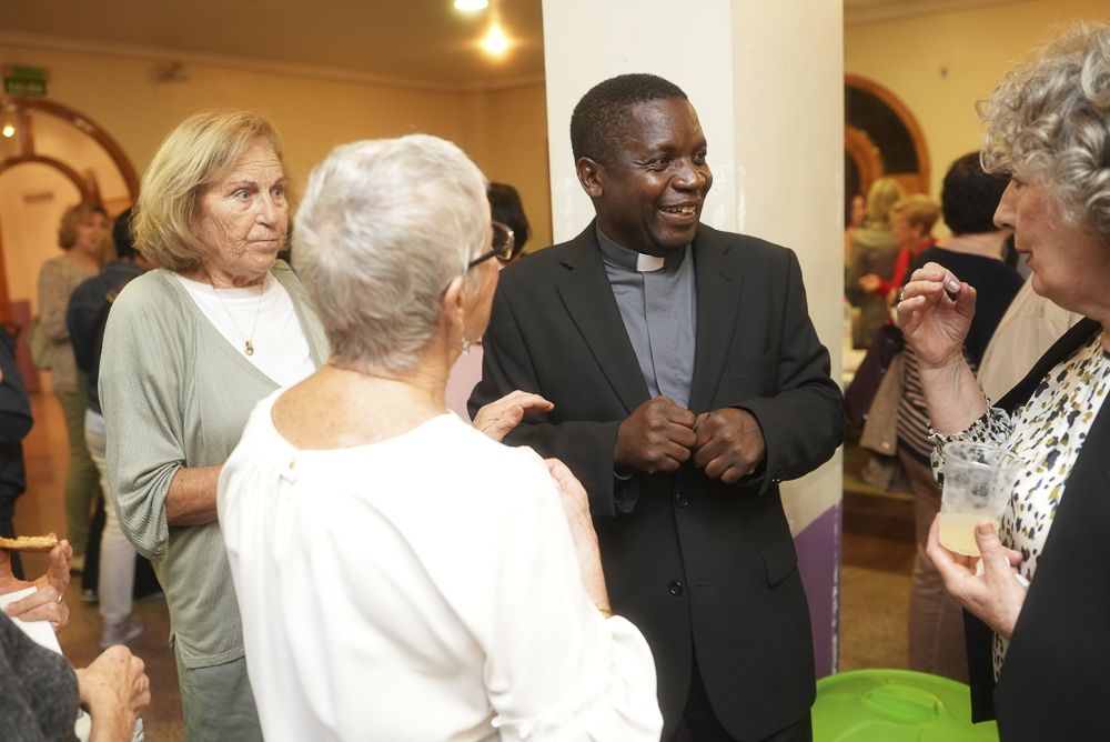 Ceremonia de bienvenida al nuevo párroco de Canet d'En Berenguer