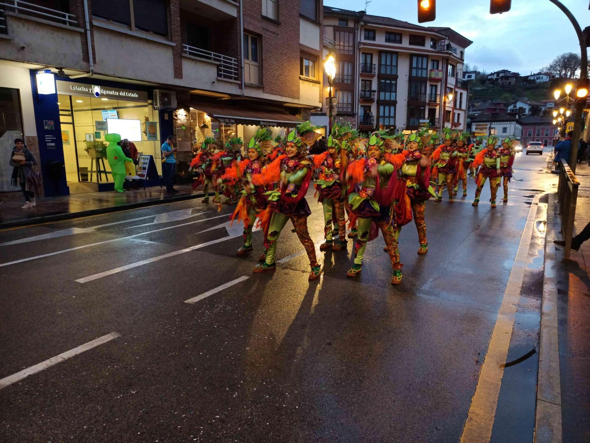 En imágenes: Así fue el desfile de Carnaval de Cangas de Onís