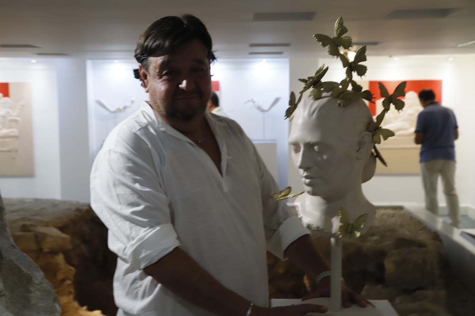 José Manuel Belmonte muestra su obra en ‘Menos es más’ en el Colegio de Abogados