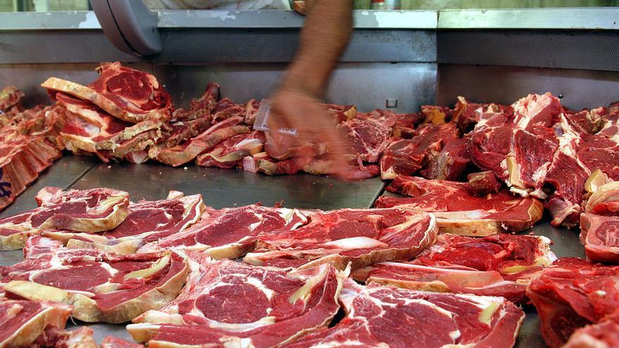 ¿Cuál es el mejor supermercado para comprar carne? La OCU responde