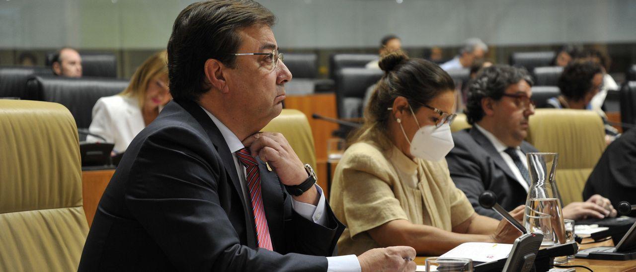 El presidente de la Junta, Guillermo Fernández Vara, en el Debate sobre el Estado de la Región.