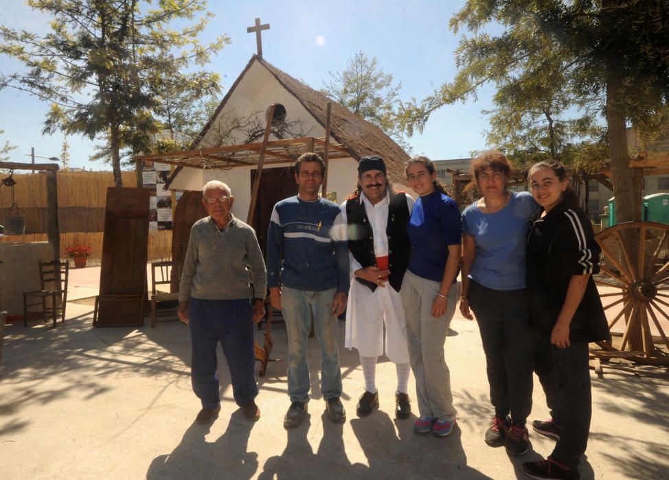 Juan Miguel Martínez, en una peña de La Raya.