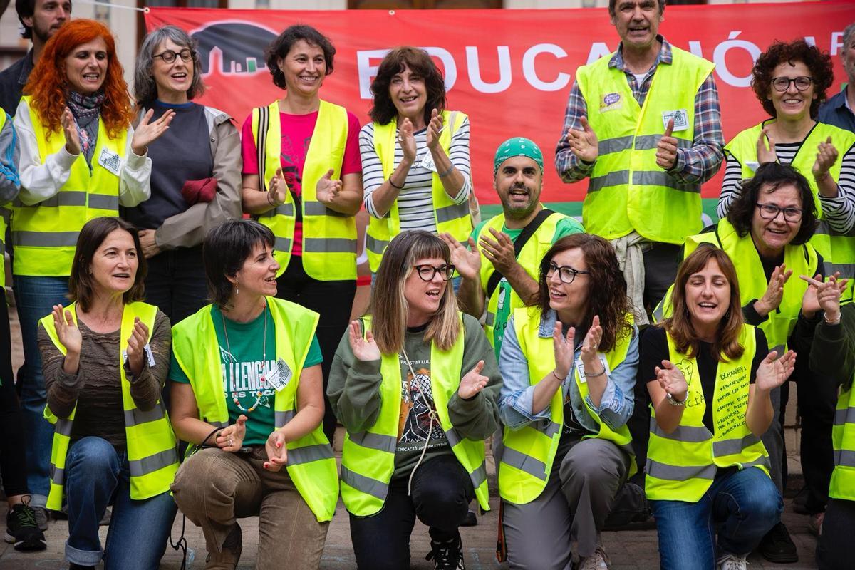 Los docentes se preparan para la huelga con encierros en los centros y ...