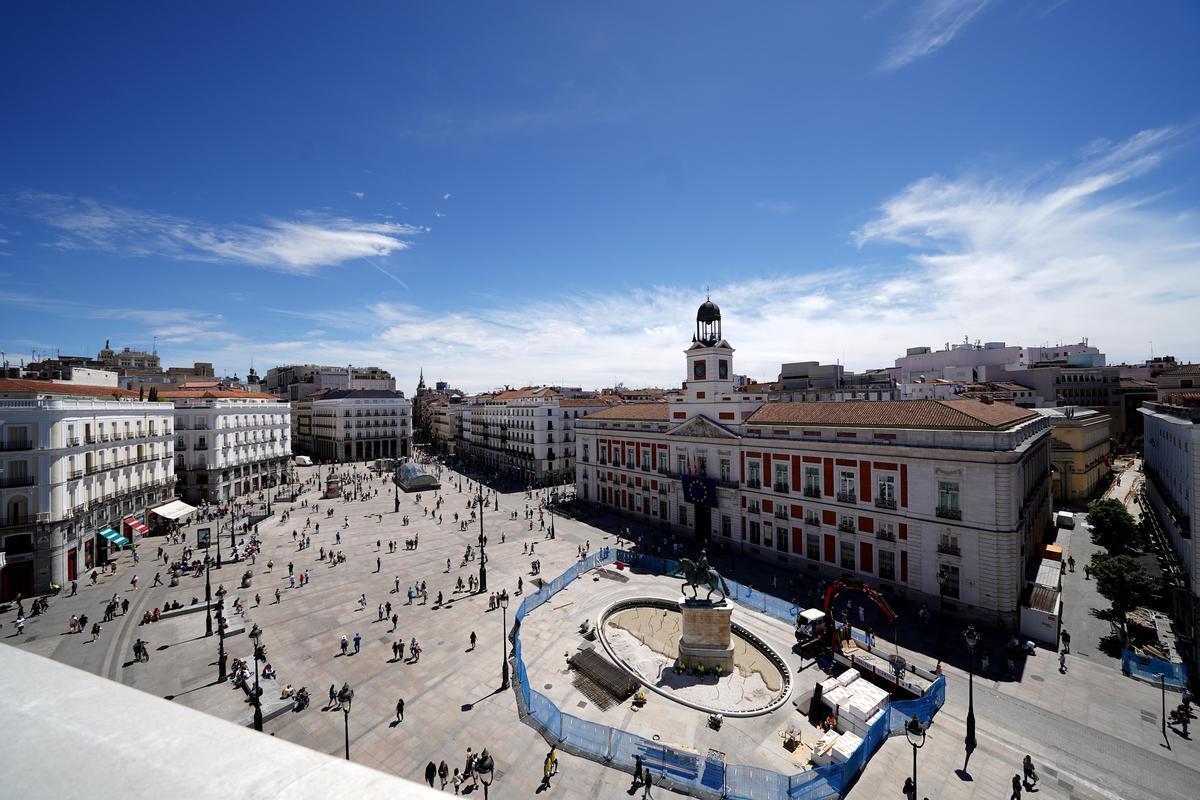 Fotografías de la Puerta del Sol después de su remodelación. 
