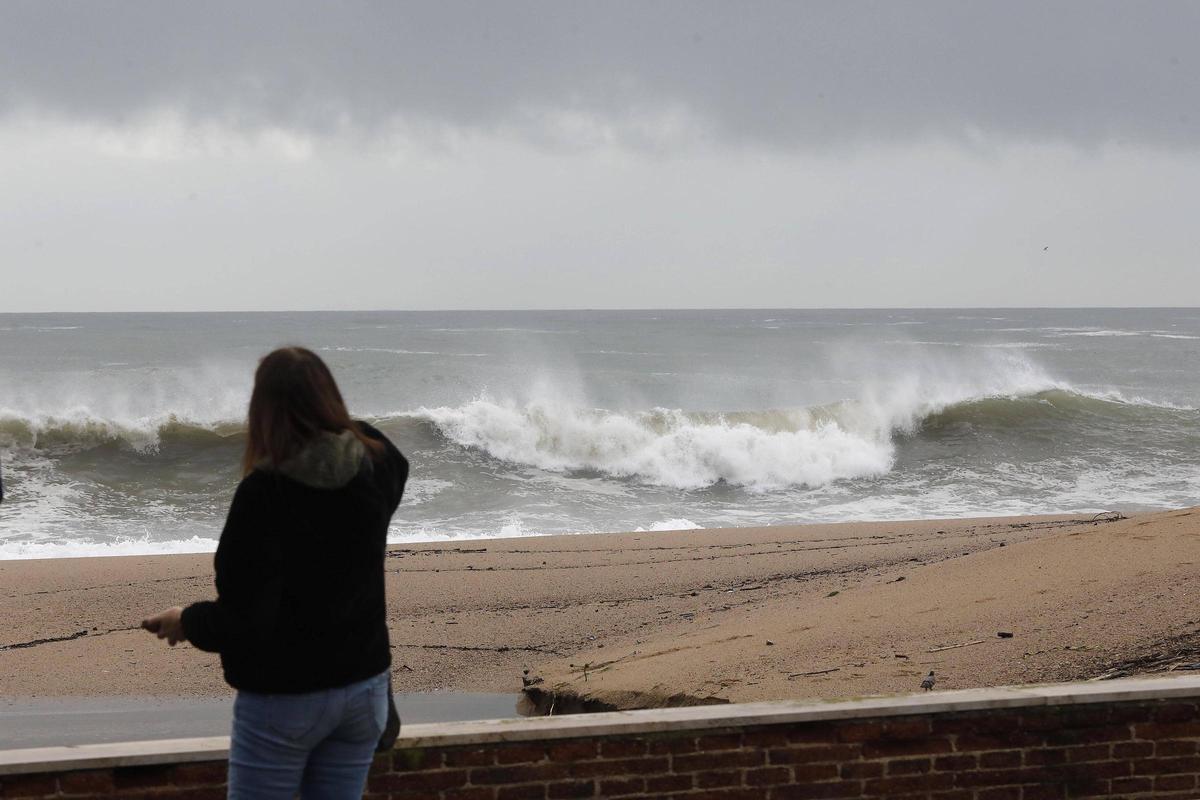 Les fotografies de l'endemà de la llevantada Harry a les comarques gironines Les fotografies de l'endemà de la llevantada Harry a les comarques gironines