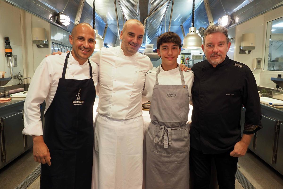 Los chefs Romain Fornell, Albert Adrià y Joel Castanyé, junto a Àlex Adrià, en el Hostal La Gavina de S'Agaró.