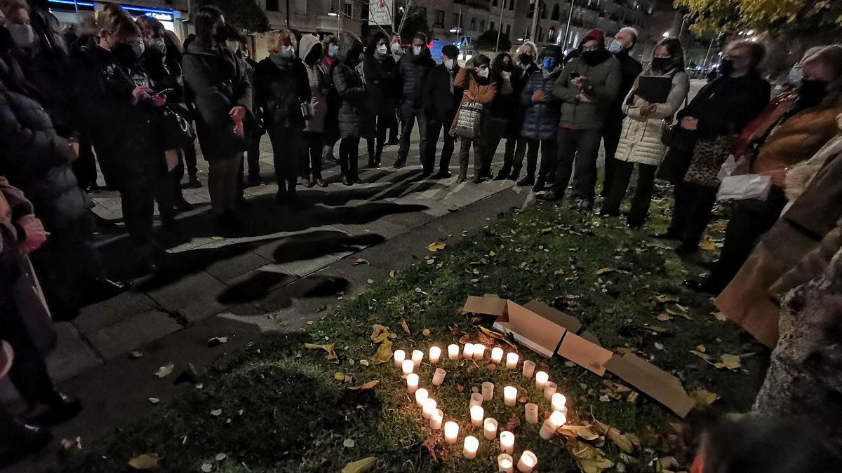 25N: Galicia salió a la calle vestida de morado