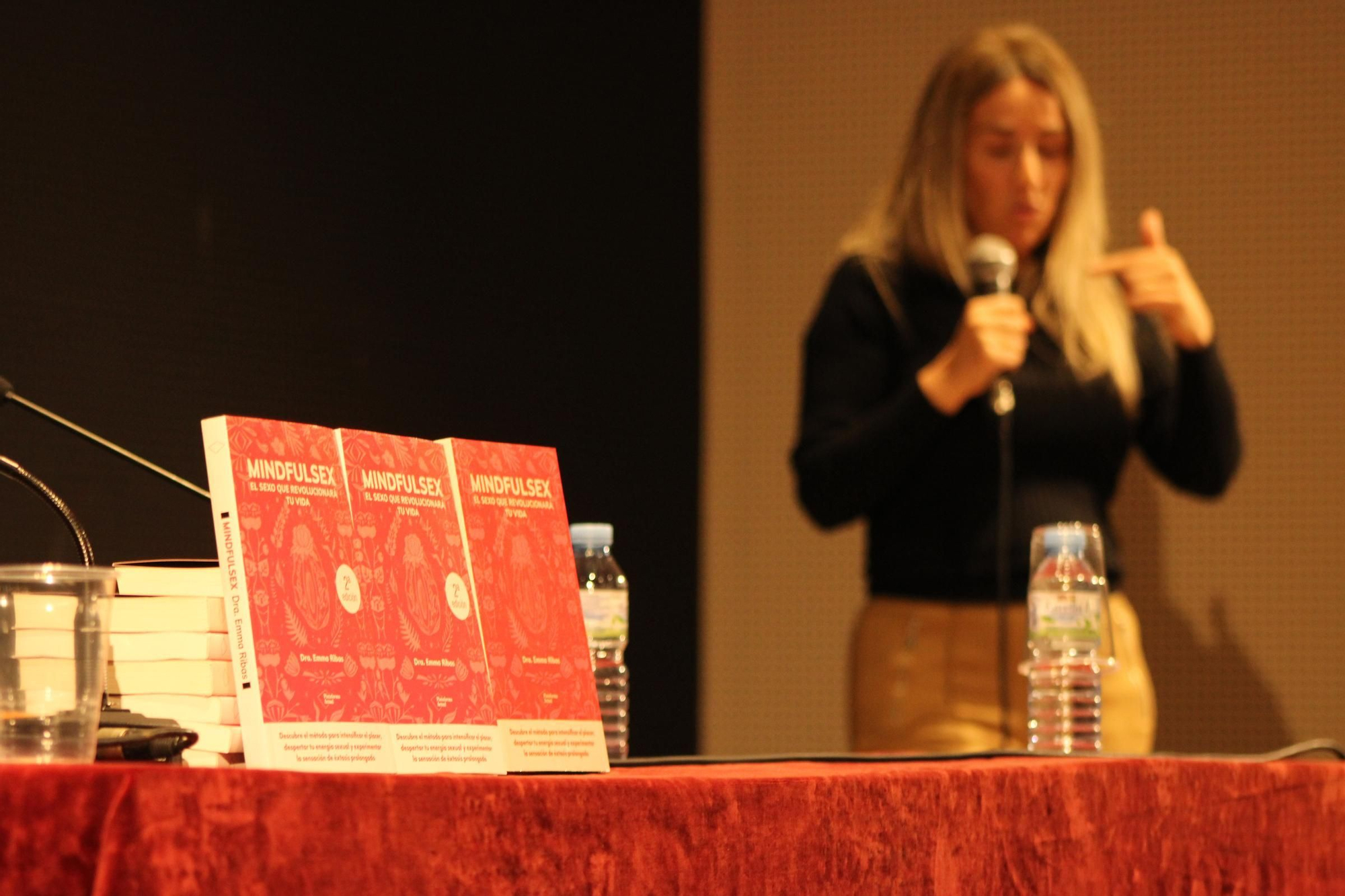 La sexòloga Emma Ribas presenta el seu llibre 'Mindfulsex' a la Sala Erato