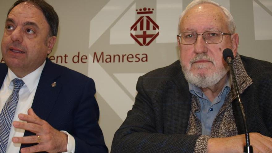 L&#039;alcalde Valentí Junyent i el director-gerent sortint d&#039;Aigües de Manresa, Josep Alabern