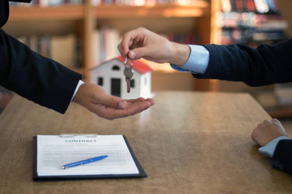 Oferta de empleo de asesor inmobiliario