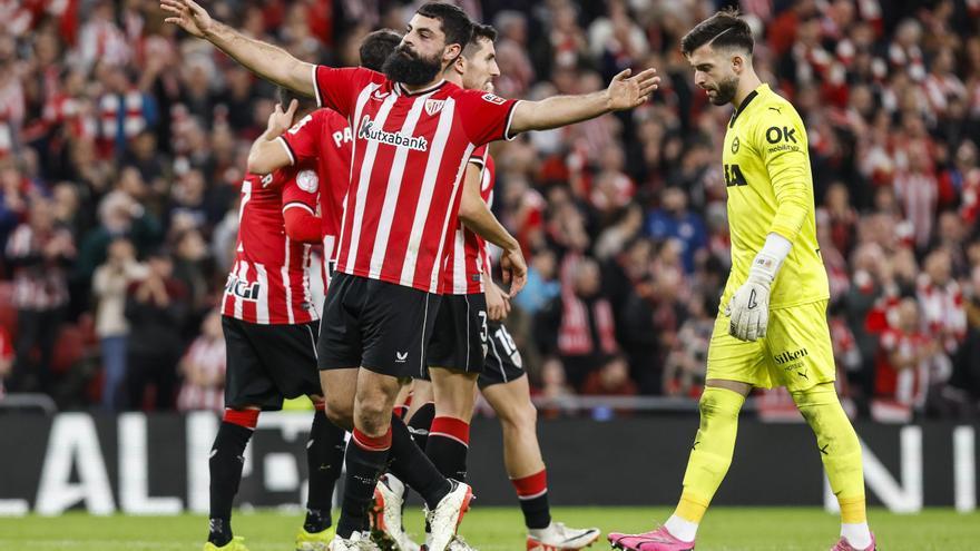 El Athletic doblega al Alavés con dos goles de Villalibre y alcanza los cuartos