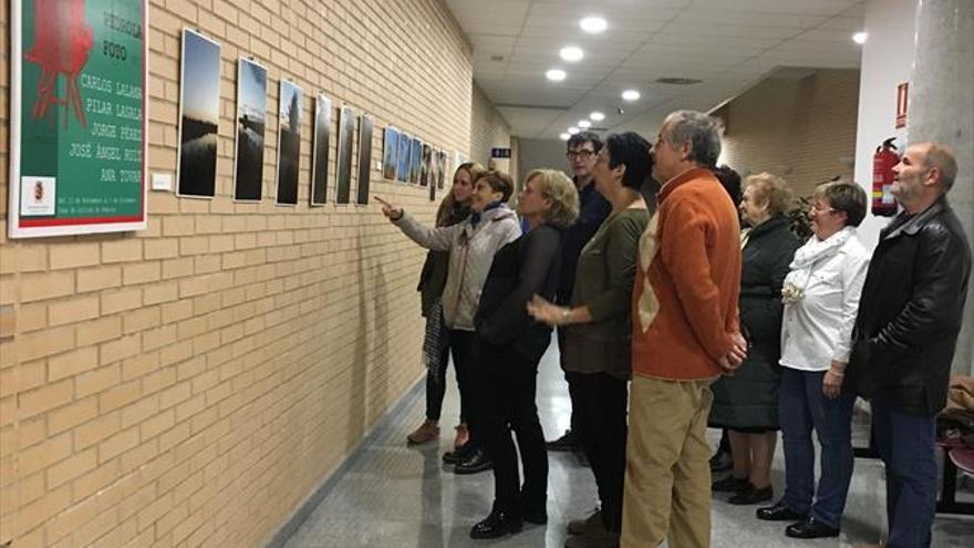 La casa de cultura se abre a la música, teatro y fotografía