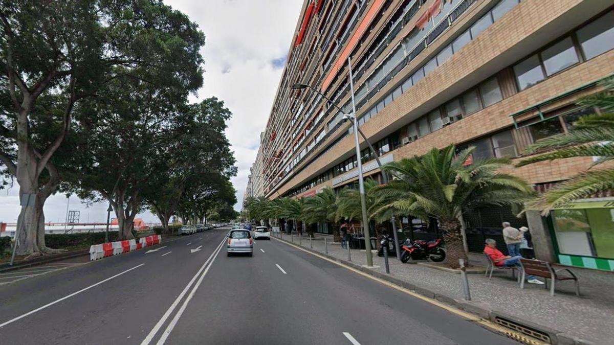 Avenida Francisco La Roche, en el corazón de Santa Cruz.