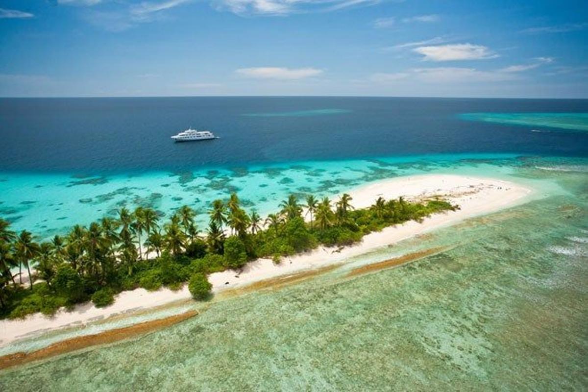 Isla Lusancay desde el aire.