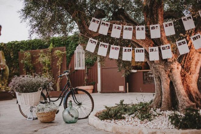 Invitaciones de boda: mensajes en los árboles