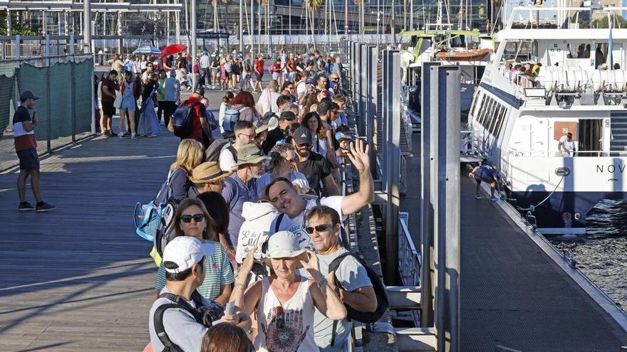 Las Islas Cíes despiden temporada con el cartel de completo y tras 242.170 visitantes