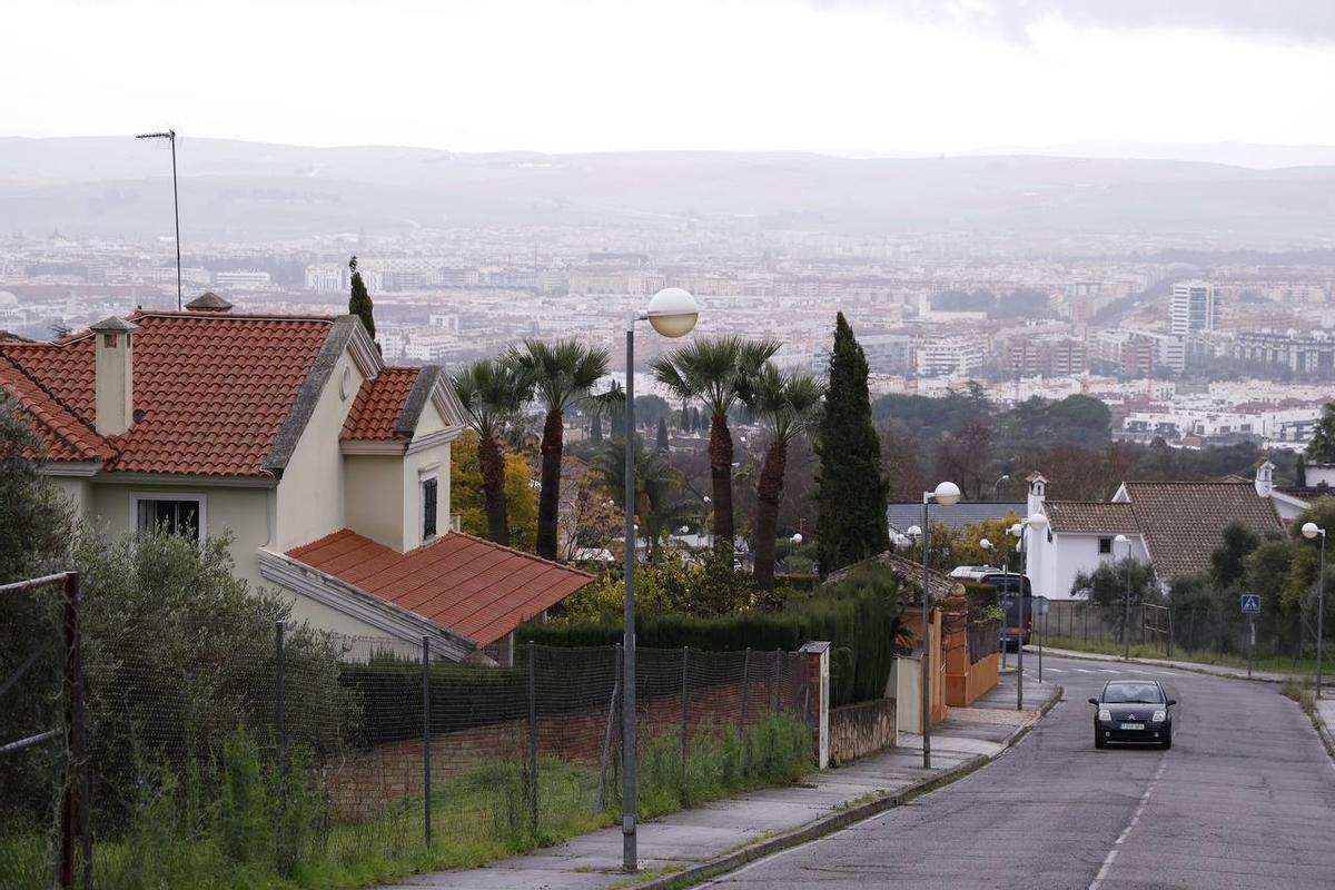 En El Brillante muchos chalets se venden por más de un millón de euros.