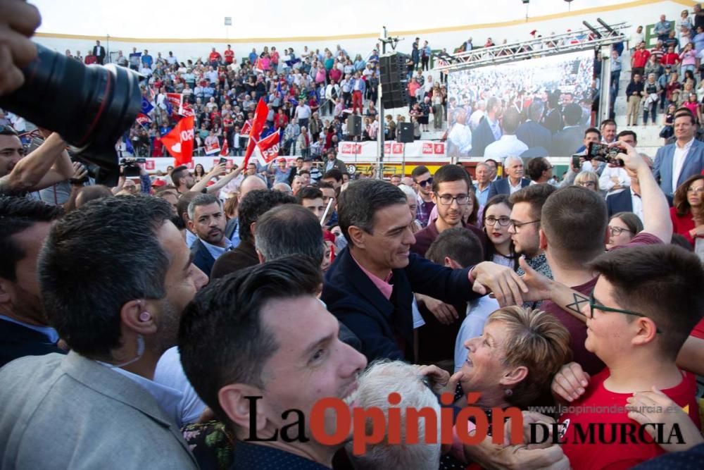 Pedro Sánchez en un acto de campaña del PSOE en Calasparra