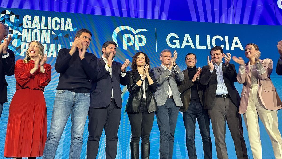 Los presidentes autonómicos del PP acudieron a Galicia para apoyar al candidato del partido durante la campaña.