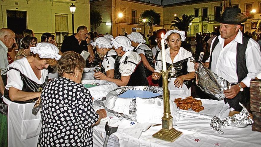 La localidad se prepara para el Mercado Medieval