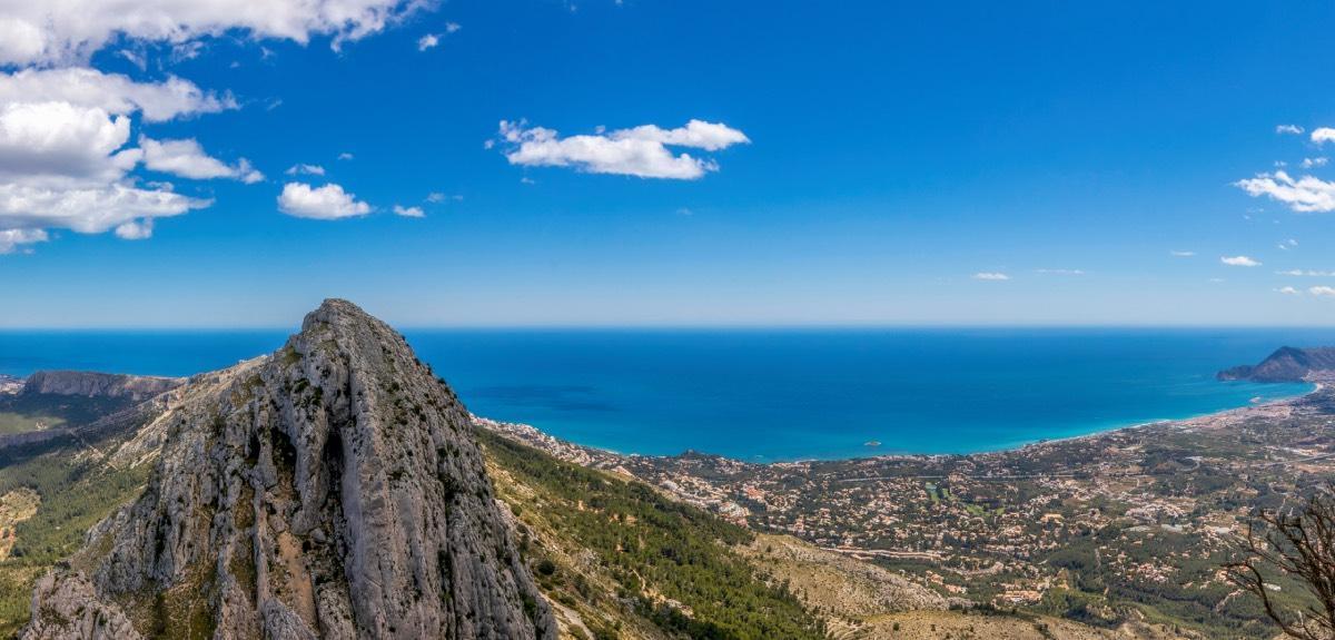 Las vistas de la ruta del Forat de Bernia