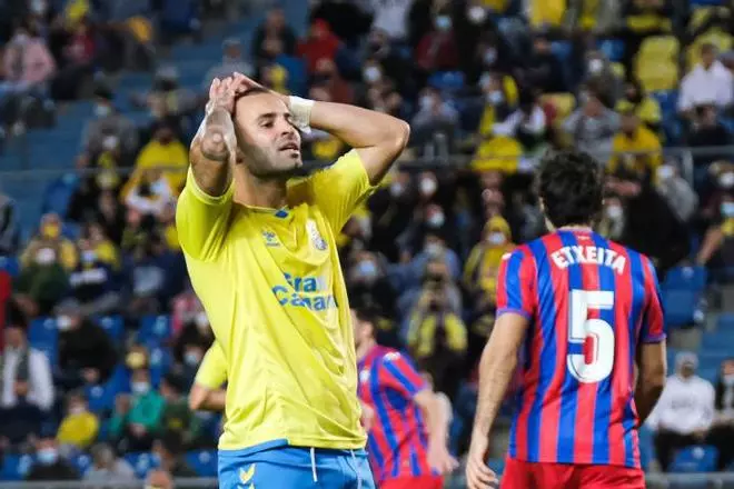 Jesé estira su mejoría y apunta  al once titular ante los de Garitano