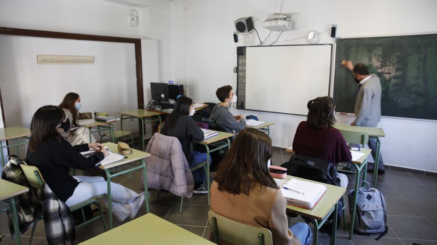 Los alumnos podrán pasar de curso con dos materias suspensas en la ESO y el Bachillerato: así se aplicará la LOMLOE en Asturias