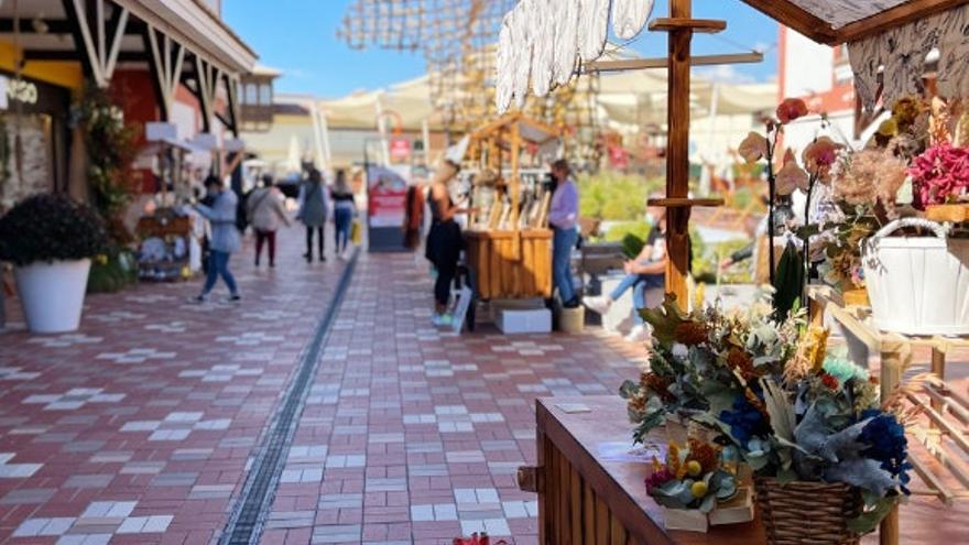 Plaza Mayor inaugura su mercado de las flores