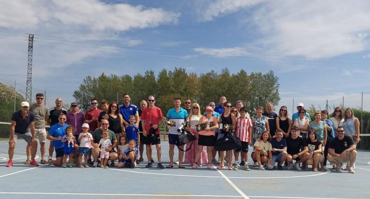 El torneo de tenis suscitó el interés por este deporte en Boquiñeni.