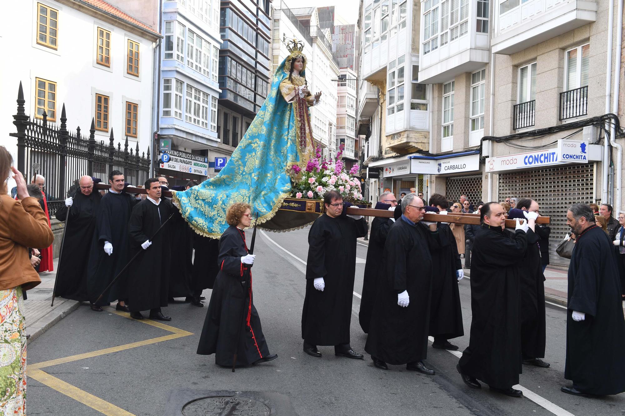 Procesión de Jesús Resucitado y Nuestra Señora de la Esperanza en A Coruña