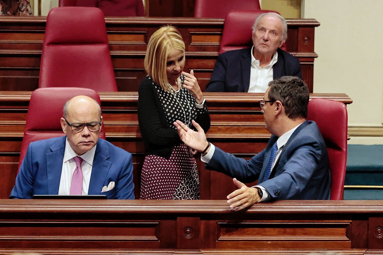 El pleno del Parlamento de Canarias celebra el debate final del proyecto de ley de presupuestos de la Comunidad Autónoma para 2023