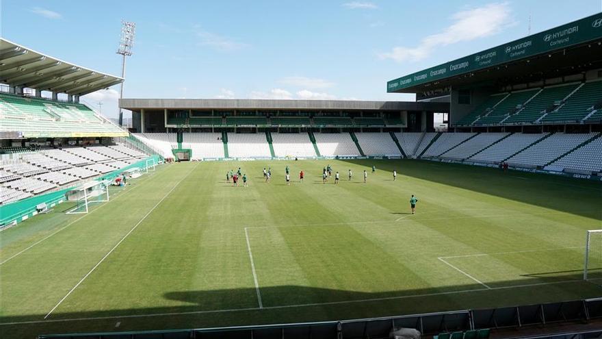 El Córdoba CF-San Fernando se jugará el domingo 27 de octubre a las 17.00 horas