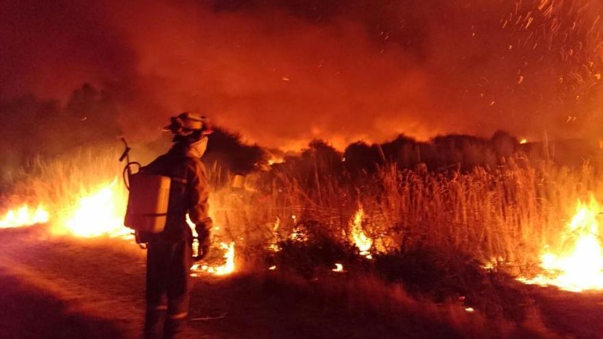 La BRIF de Tabuyo trabaja en la extinción del incendio de Oímbra que comenzó en Cualedro