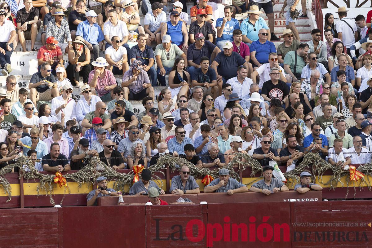 Así se vivió el quinto festejo de la Feria Taurina de Murcia en los tendidos