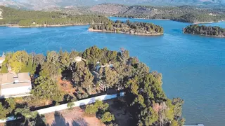 Incendio forestal en la zona del pantano del Sitjar de Onda