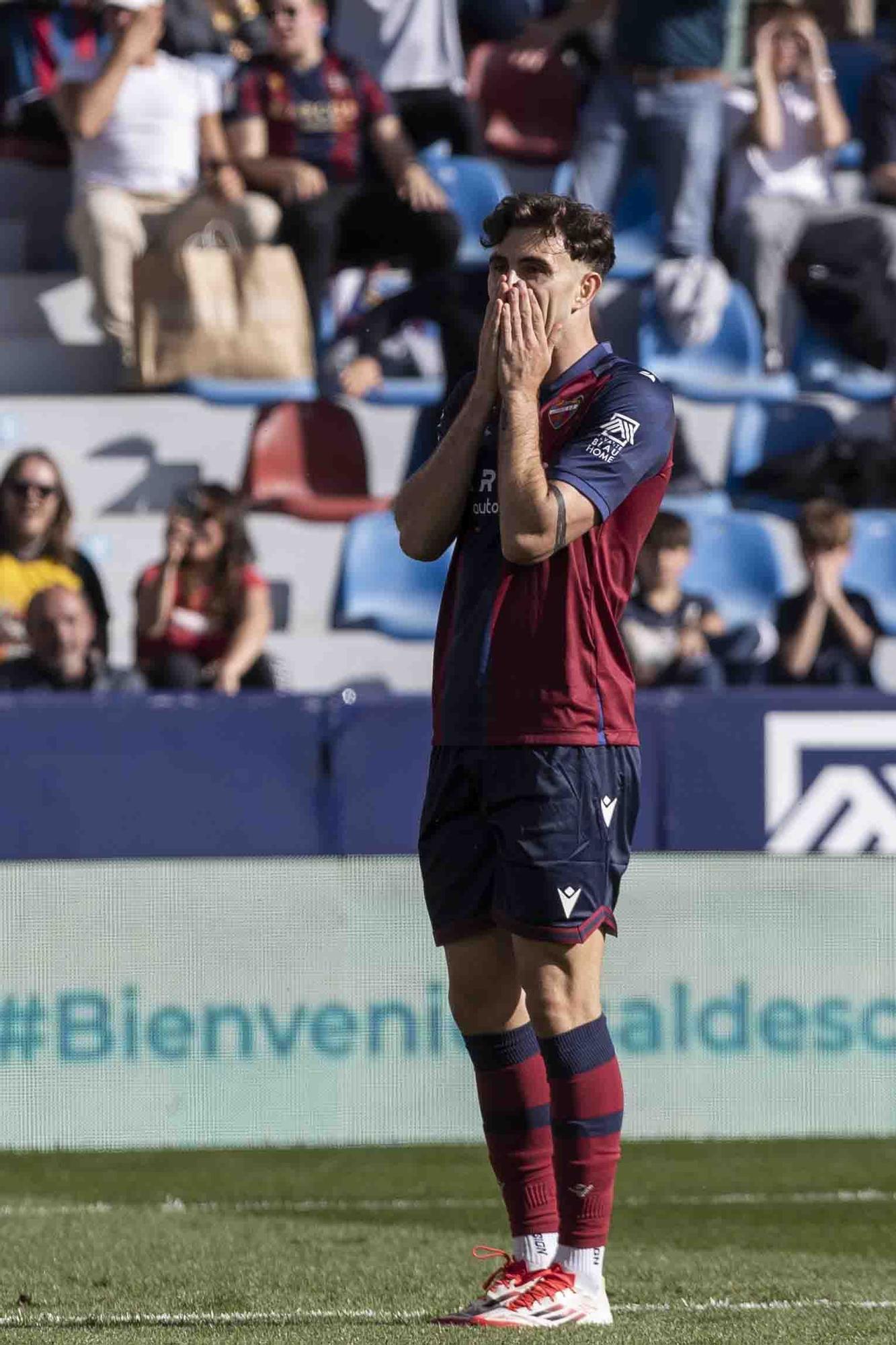 Partido Levante - Sporting de Gijón
