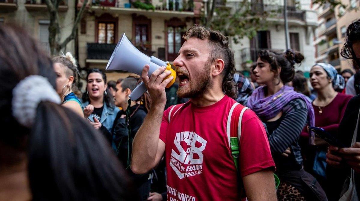 zentauroepp50332577 barcelona 10 10 2019  la asamblea de vecinas del bloc llavor200205180359